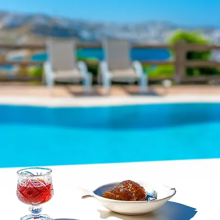 파라디시온 4* Mykonos Town