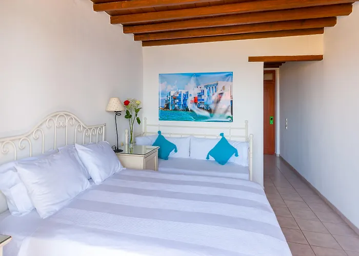 Paradision Ξενοδοχείο 4*